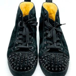 Authentic Christian Louboutin   Size 42.5 Mens sneaker
